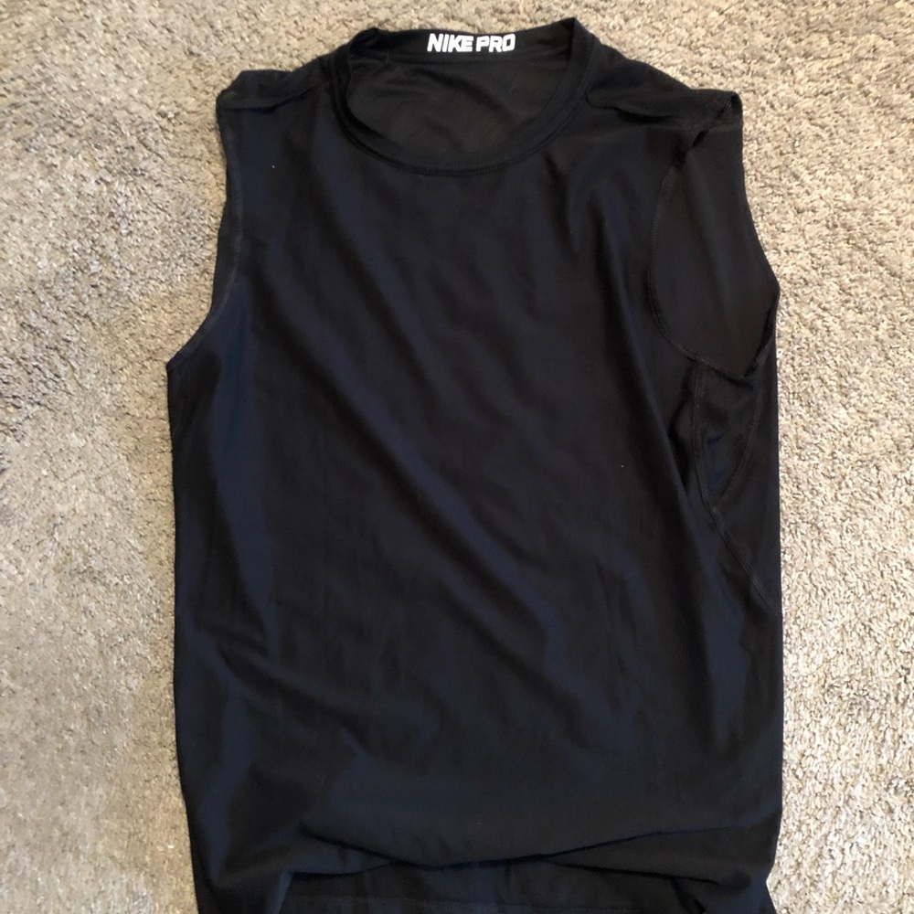 Nike Pro sleeveless workout shirt